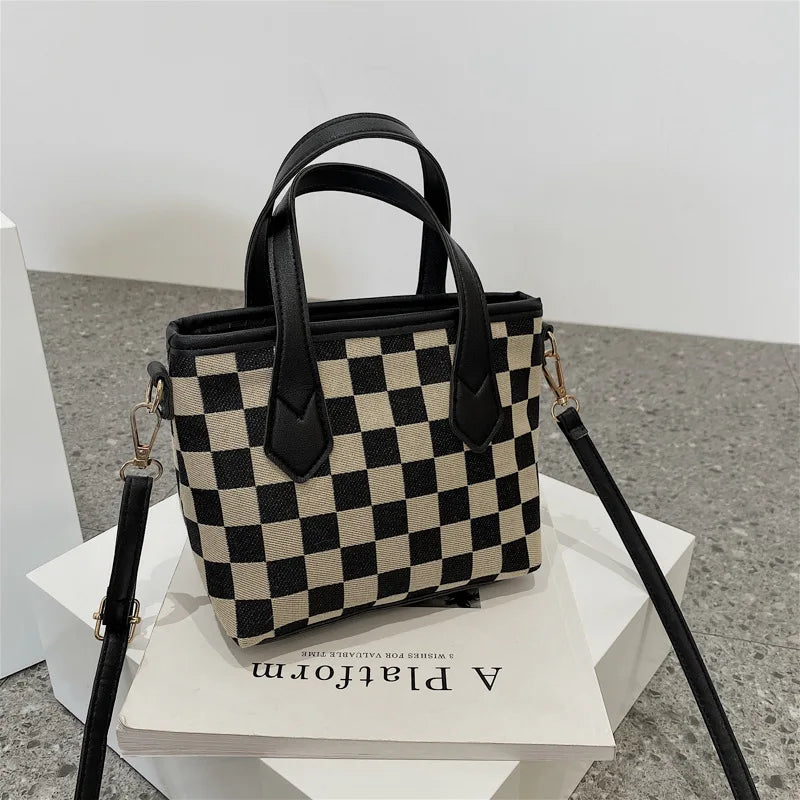 Elea – Plaid Crossbody Handbag