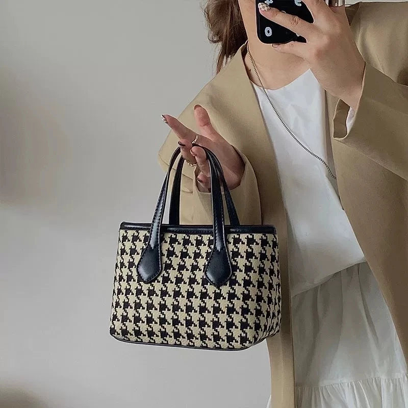 Elea – Plaid Crossbody Handbag