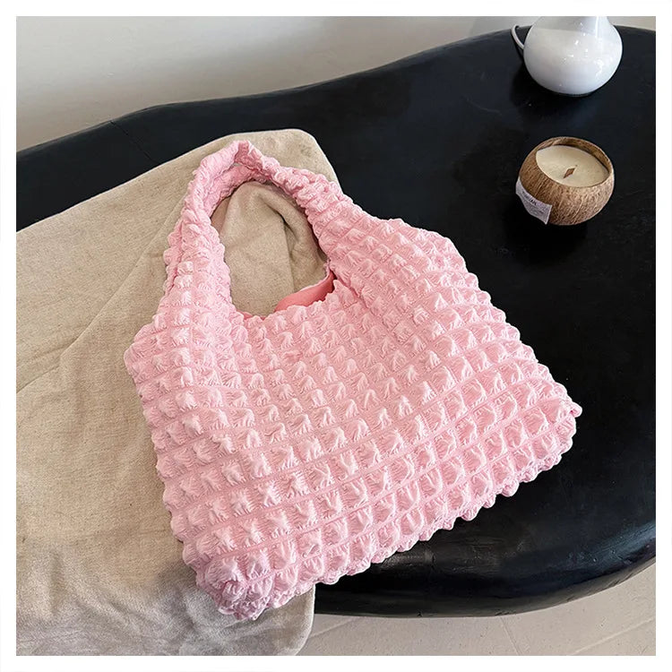 Cléa – Quilted Pleated Crossbody Bag