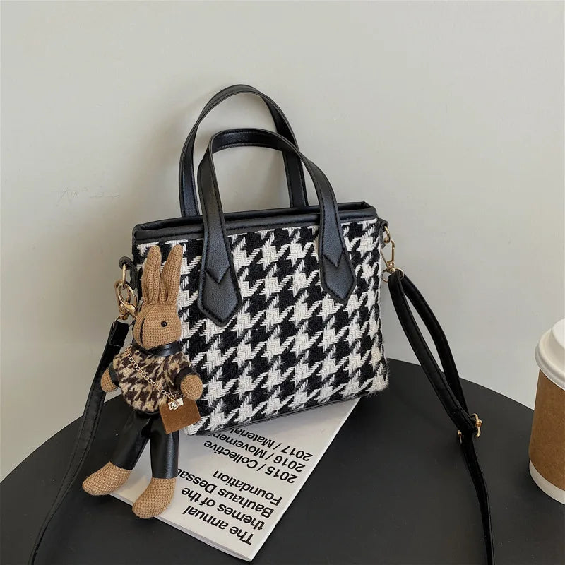 Elea – Plaid Crossbody Handbag