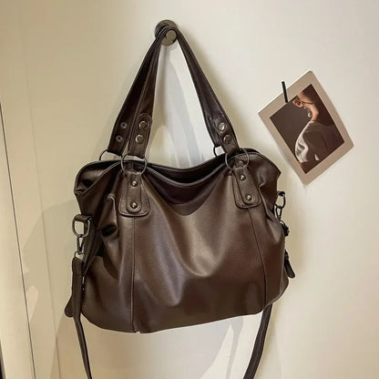 Isabelle – Contrast-Tone Shoulder Bag