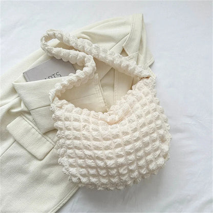 Cléa – Quilted Pleated Crossbody Bag