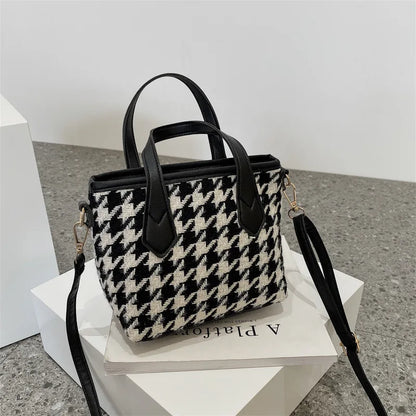Elea – Plaid Crossbody Handbag