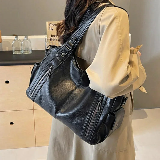 Isabelle – Contrast-Tone Shoulder Bag
