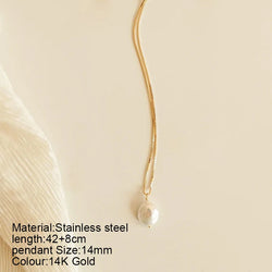 Isla Pearl Choker — Natural Freshwater Pendant Necklace in 316L Gold Stainless Steel